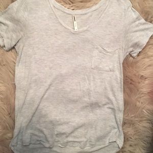 Tresics pocket tee shirt